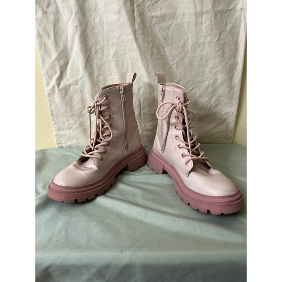 Zara Women’s Boots - Picture 2 of 3